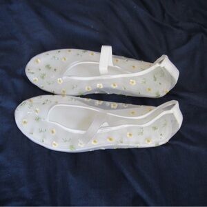 Torrid White Floral Flats